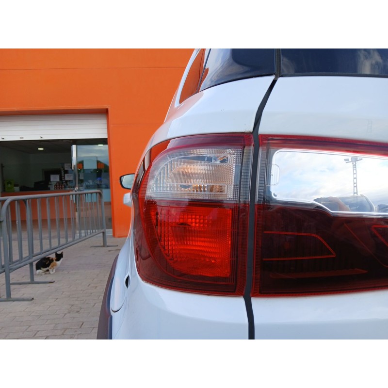 PILOTO TRASERO IZQUIERDO 90104001