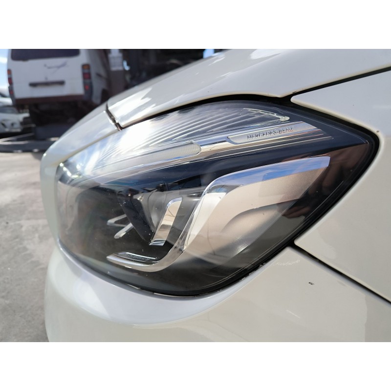 FARO IZQUIERDO A1769065900