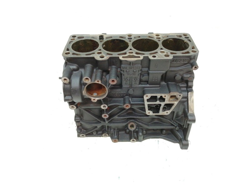 Recambio de bloque para audi a1 (8x) 1.6 tdi referencia OEM IAM CAYC  