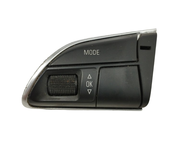 Recambio de mando volante para audi q5 (8r) 2.0 16v tdi referencia OEM IAM 4L0951523C LADO IZQUIERDO Recambio de mando volante para audi q5 (8r) 2.0 16v tdi referencia OEM IAM 4L0951523C LADO IZQUIERDO