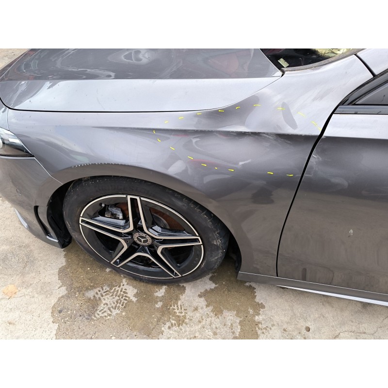 ALETA DELANTERA IZQUIERDA