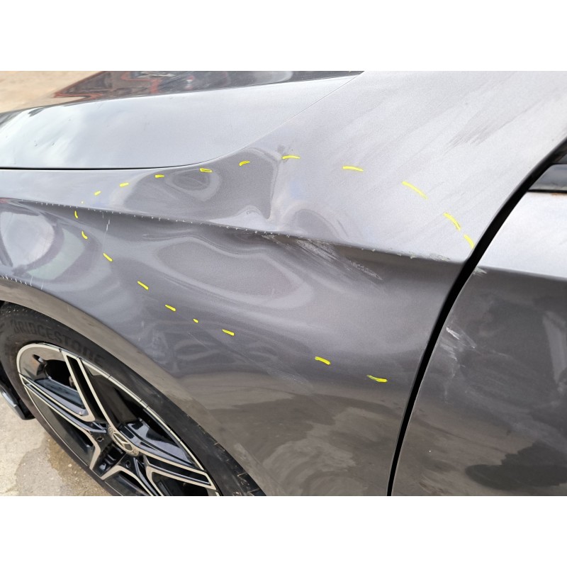 ALETA DELANTERA IZQUIERDA