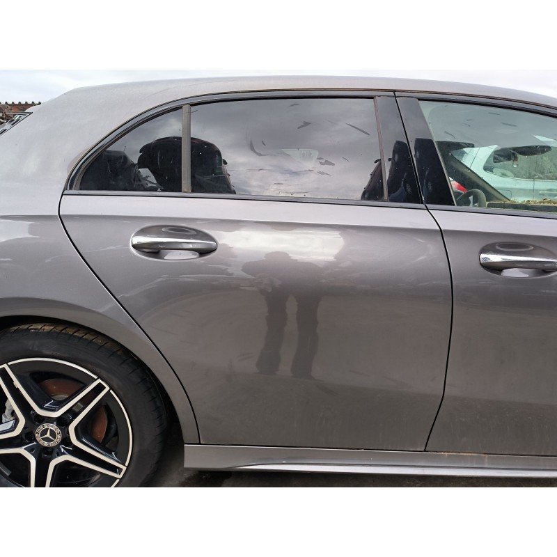 PUERTA TRASERA DERECHA