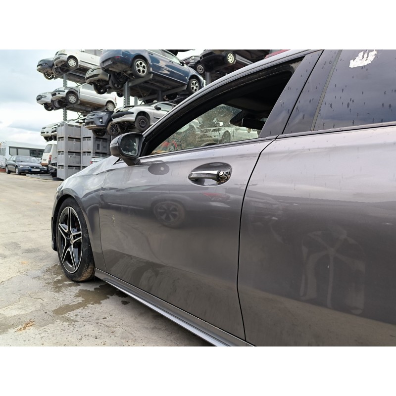 PUERTA DELANTERA IZQUIERDA