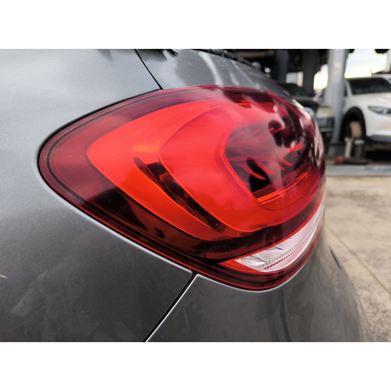 PILOTO TRASERO IZQUIERDO