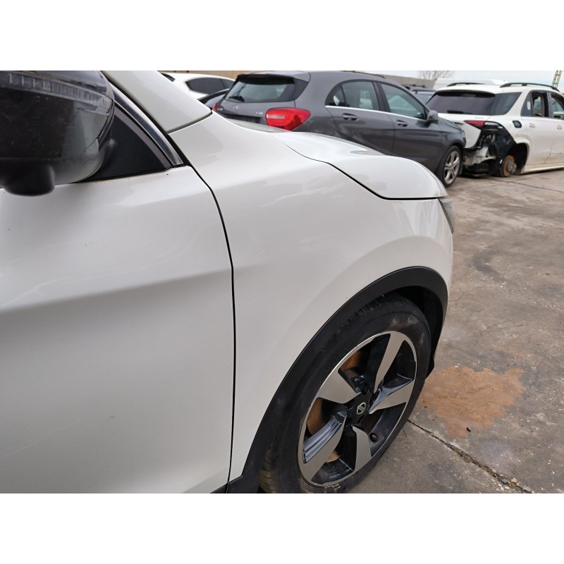 ALETA DELANTERA DERECHA