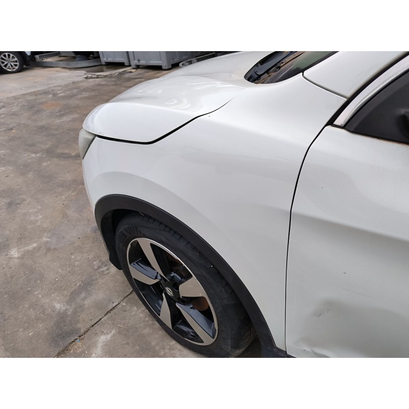 ALETA DELANTERA IZQUIERDA