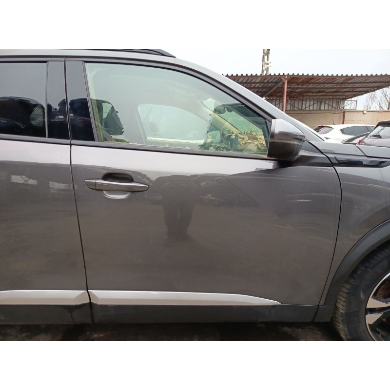 Recambio de puerta delantera derecha para peugeot 2008 ii (ud_, us_, uy_, uj_, ur_, uc_) 1.2 puretech 130 referencia OEM IAM   