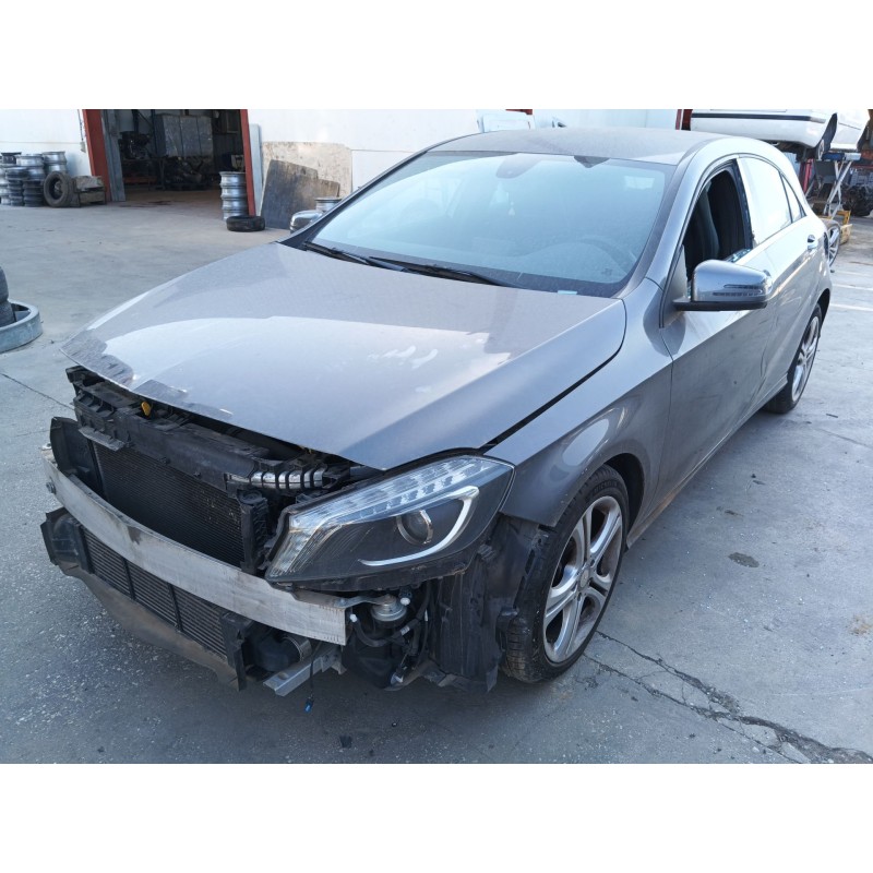 MERCEDES-BENZ CLASE A (W176)