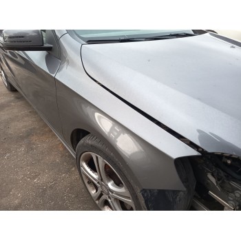 Recambio de aleta delantera derecha para mercedes-benz clase a (w176) a 200 cdi / d (176.008) referencia OEM IAM   