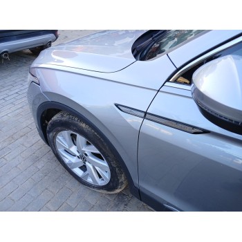 Recambio de aleta delantera izquierda para volkswagen tiguan (ad1, ax1) 1.5 tsi referencia OEM IAM   