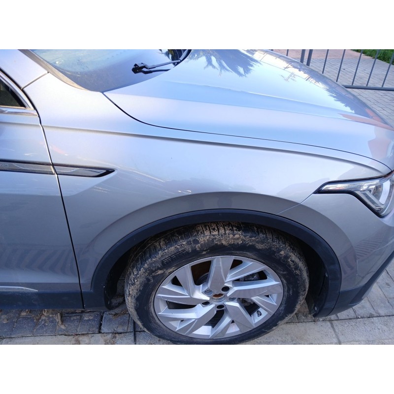 Recambio de aleta delantera derecha para volkswagen tiguan (ad1, ax1) 1.5 tsi referencia OEM IAM   