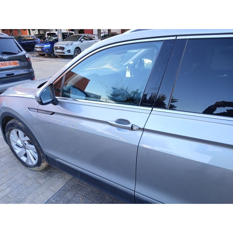 PUERTA DELANTERA IZQUIERDA