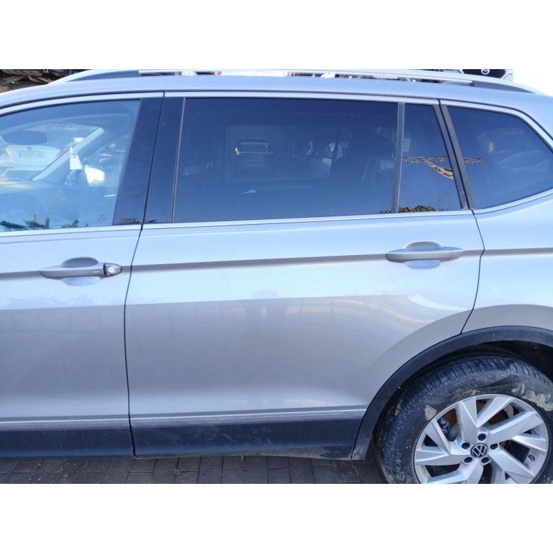 Recambio de puerta trasera izquierda para volkswagen tiguan (ad1, ax1) 1.5 tsi referencia OEM IAM   