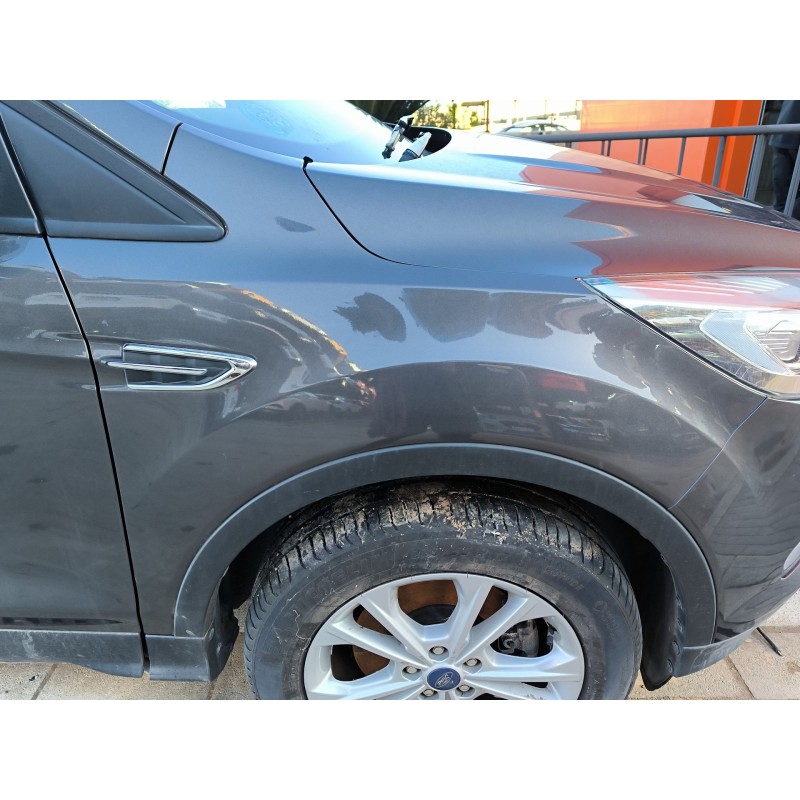 ALETA DELANTERA DERECHA