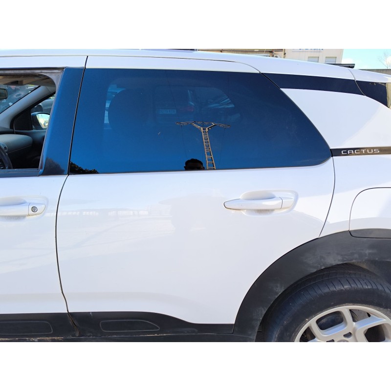 Recambio de puerta trasera izquierda para citroën c4 cactus 1.6 bluehdi 100 referencia OEM IAM   