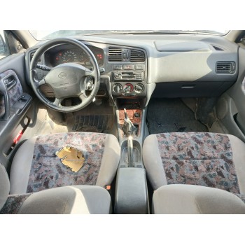 nissan primera (p11) del año 1999