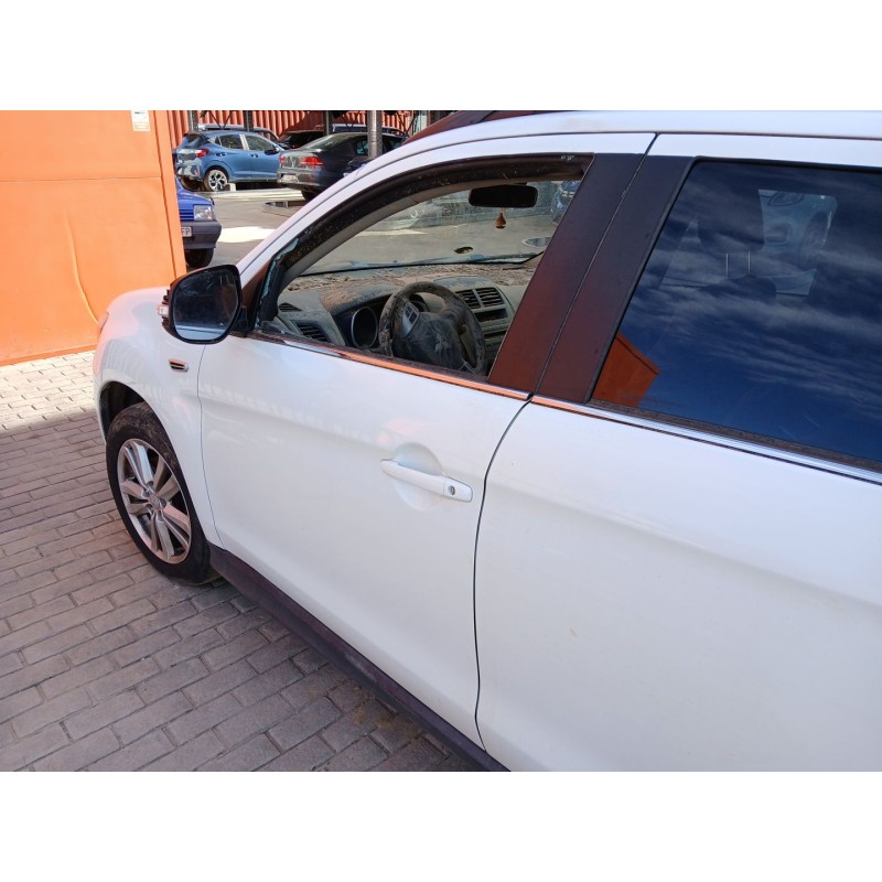 PUERTA DELANTERA IZQUIERDA