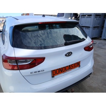 Recambio de porton trasero para kia ceed (cd) 1.4 referencia OEM IAM   
