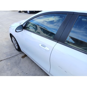 Recambio de puerta delantera izquierda para kia ceed (cd) 1.4 referencia OEM IAM   