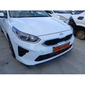 Recambio de paragolpes delantero para kia ceed (cd) 1.4 referencia OEM IAM   