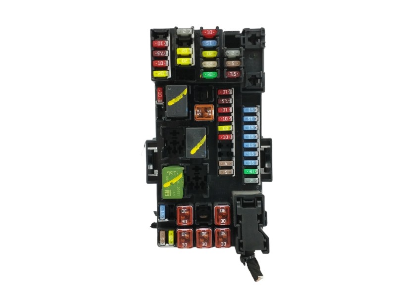 Recambio de caja reles / fusibles para opel mokka x (j13) 1.4 (_76) referencia OEM IAM   