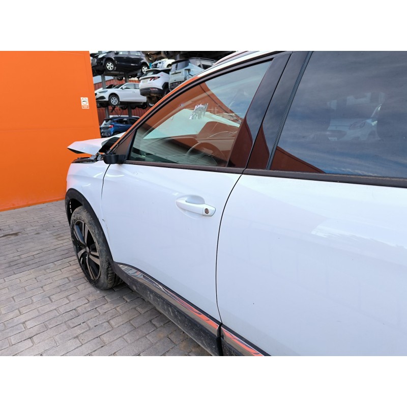 PUERTA DELANTERA IZQUIERDA