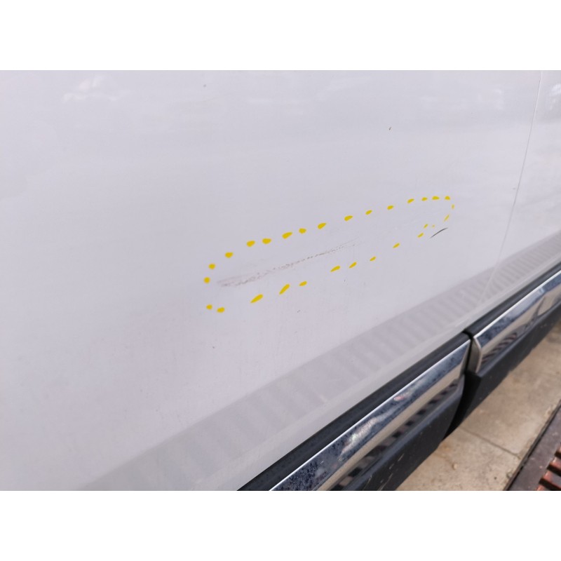 PUERTA TRASERA DERECHA