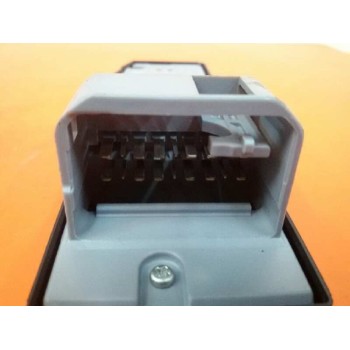 Recambio de mando elevalunas delantero izquierdo para toyota prius (nhw20) executive referencia OEM IAM 8482047050  