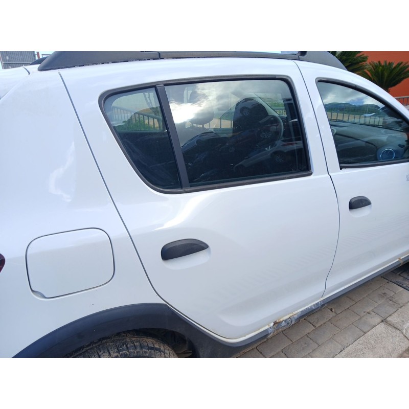 PUERTA TRASERA DERECHA