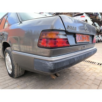 Recambio de paragolpes trasero para mercedes-benz 124 sedán (w124) 300 d (124.130) referencia OEM IAM   