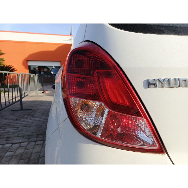 Recambio de piloto trasero izquierdo para hyundai i20 i (pb, pbt) 1.2 referencia OEM IAM 924014P500  