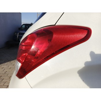 Recambio de piloto trasero derecho para hyundai i20 i (pb, pbt) 1.2 referencia OEM IAM 924024P500  