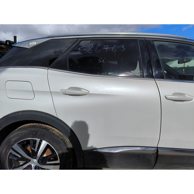 PUERTA TRASERA DERECHA