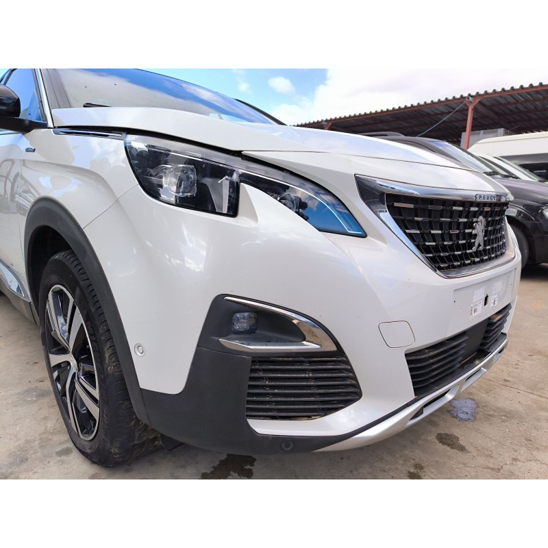 PARAGOLPES DELANTERO