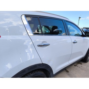Recambio de puerta trasera derecha para kia sportage iv (ql, qle) 1.7 crdi referencia OEM IAM   