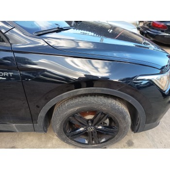 ALETA DELANTERA DERECHA 