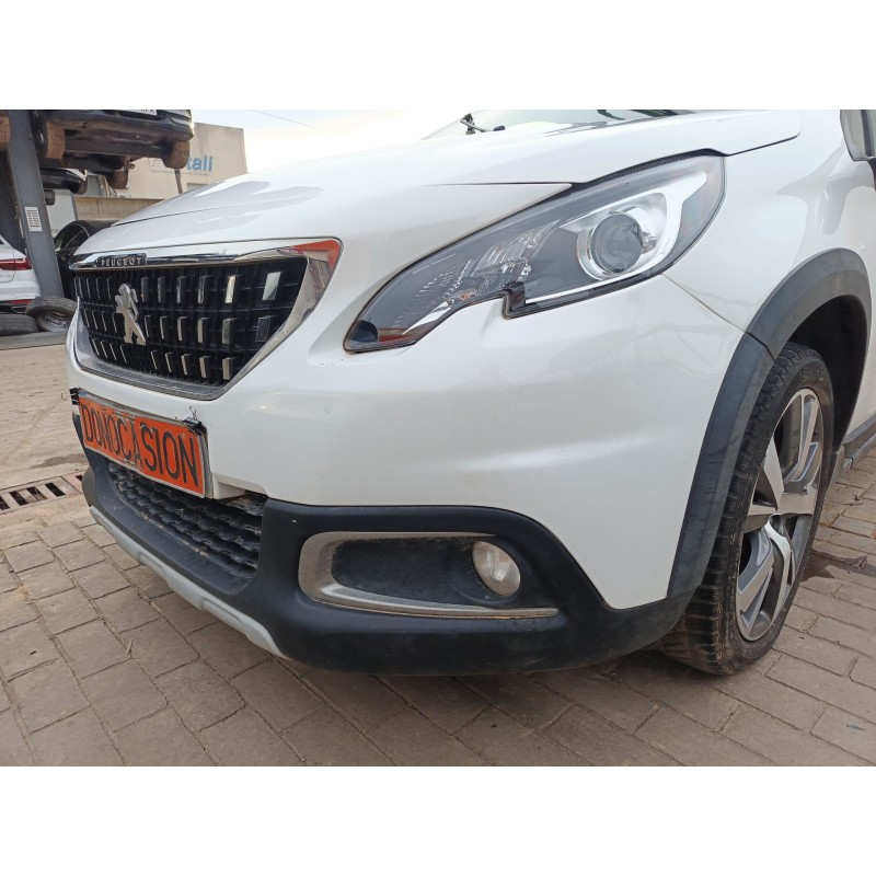 PARAGOLPES DELANTERO