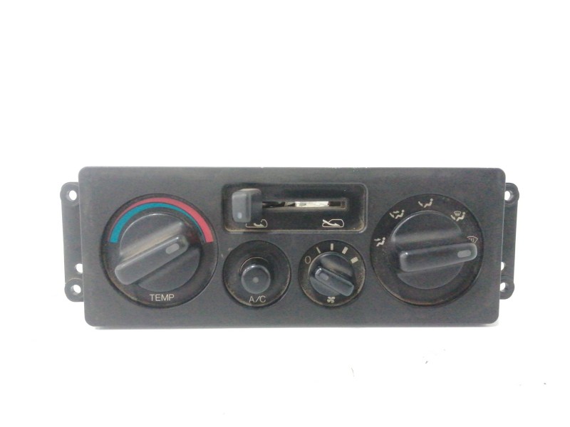 Recambio de mando calefaccion / aire acondicionado para opel monterey 3.1 turbodiesel referencia OEM IAM 5261802326 Recambio de mando calefaccion / aire acondicionado para opel monterey 3.1 turbodiesel referencia OEM IAM 5261802326