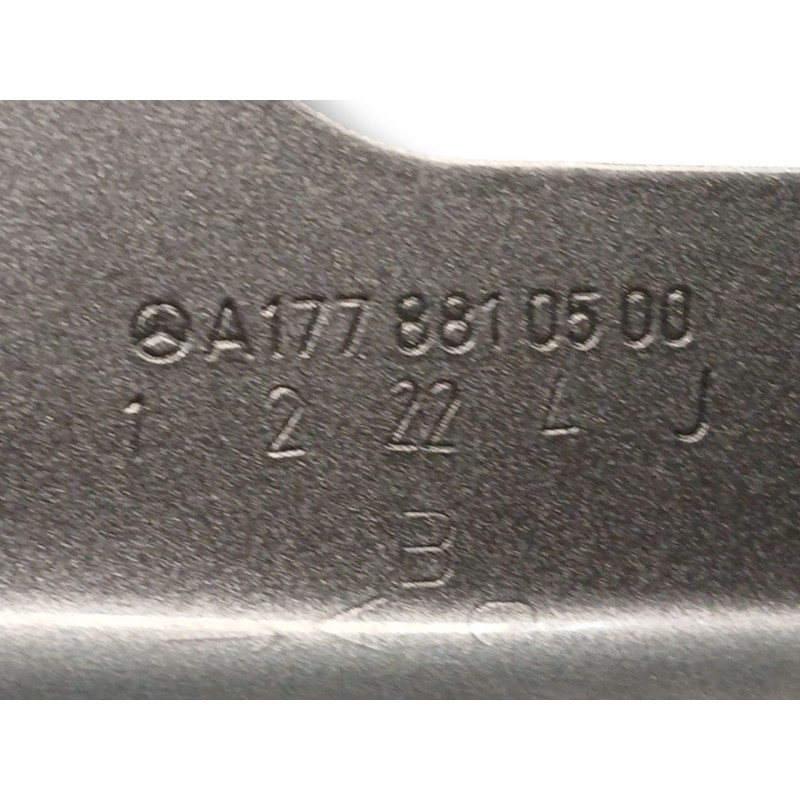 ALETA DELANTERA IZQUIERDA