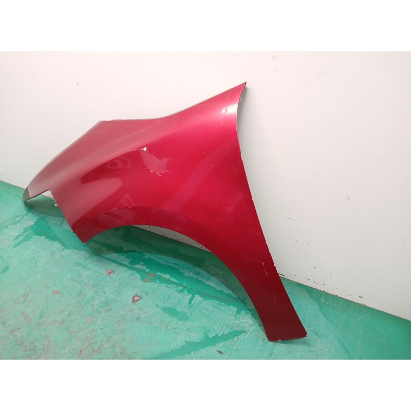 ALETA DELANTERA IZQUIERDA