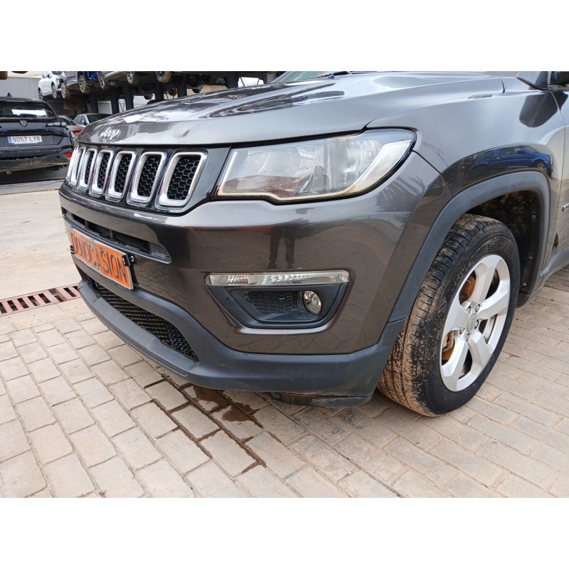 PARAGOLPES DELANTERO