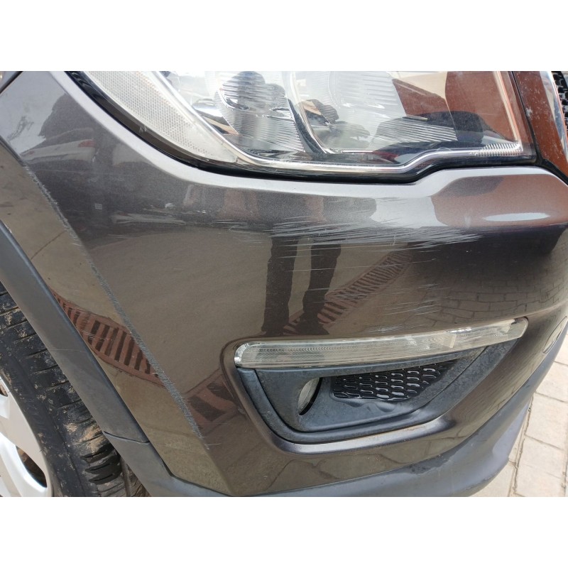 PARAGOLPES DELANTERO