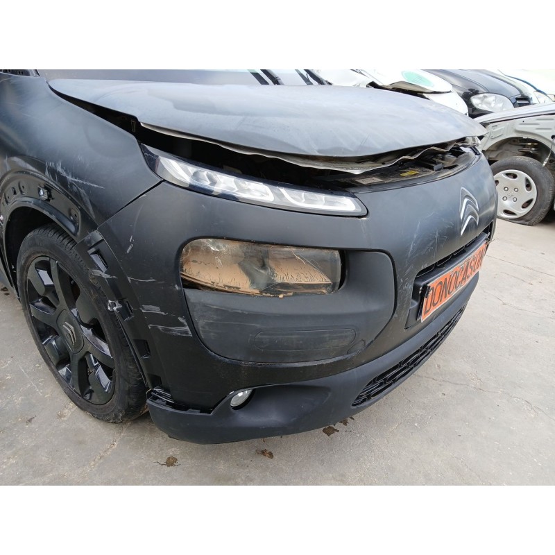 PARAGOLPES DELANTERO