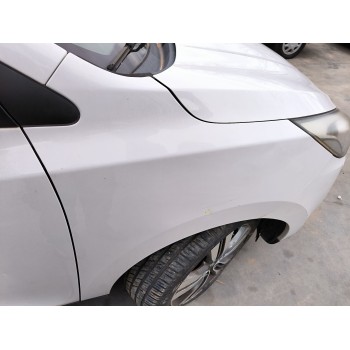 Recambio de aleta delantera derecha para hyundai ix35 (lm, el, elh) 1.7 crdi referencia OEM IAM 663212S000  