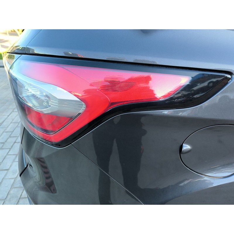 PILOTO TRASERO DERECHO