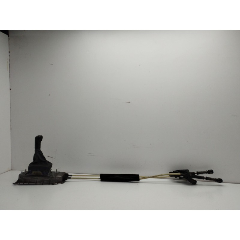 Recambio de palanca cambio para volkswagen polo (9n3) 1.4 16v referencia OEM IAM 6Q0711049CG  
