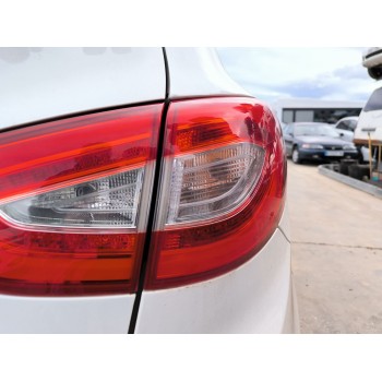 PILOTO TRASERO DERECHO 924022Y500 