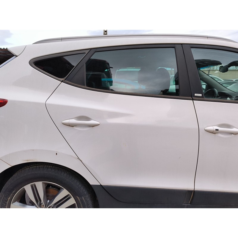Recambio de puerta trasera derecha para hyundai ix35 (lm, el, elh) 1.7 crdi referencia OEM IAM 770042Y011  