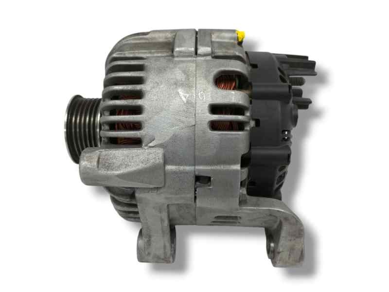 Recambio de alternador para bmw serie 5 berlina (e60) 3.0 turbodiesel cat referencia OEM IAM 7802929  